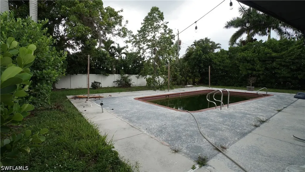 544 Bayside Drive Fort Myers FL 33919