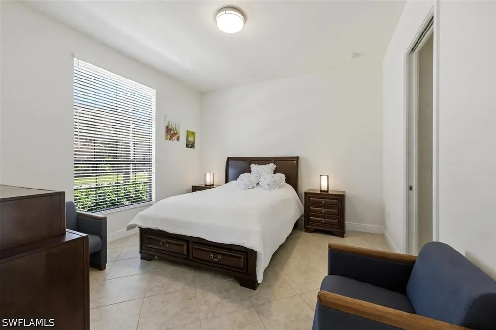 1326 Kendari Terrace Naples FL 34113