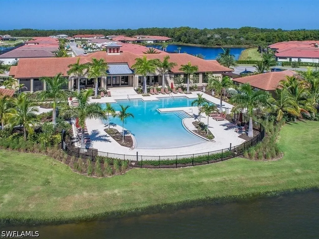 1326 Kendari Terrace Naples FL 34113
