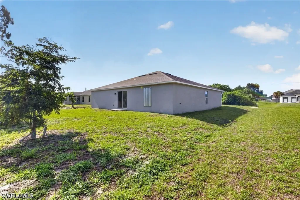 3014 38th Street SW Lehigh Acres FL 33976