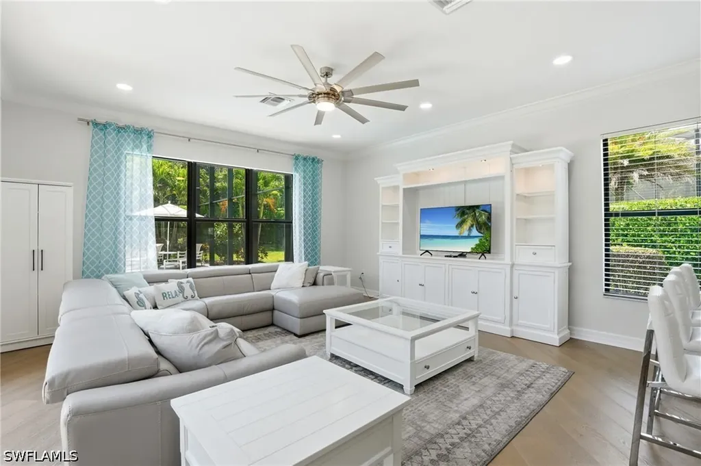 4021 Thistle Creek Court Naples FL 34119