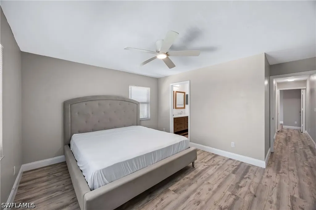 228 Fox Glen Drive Naples FL 34104