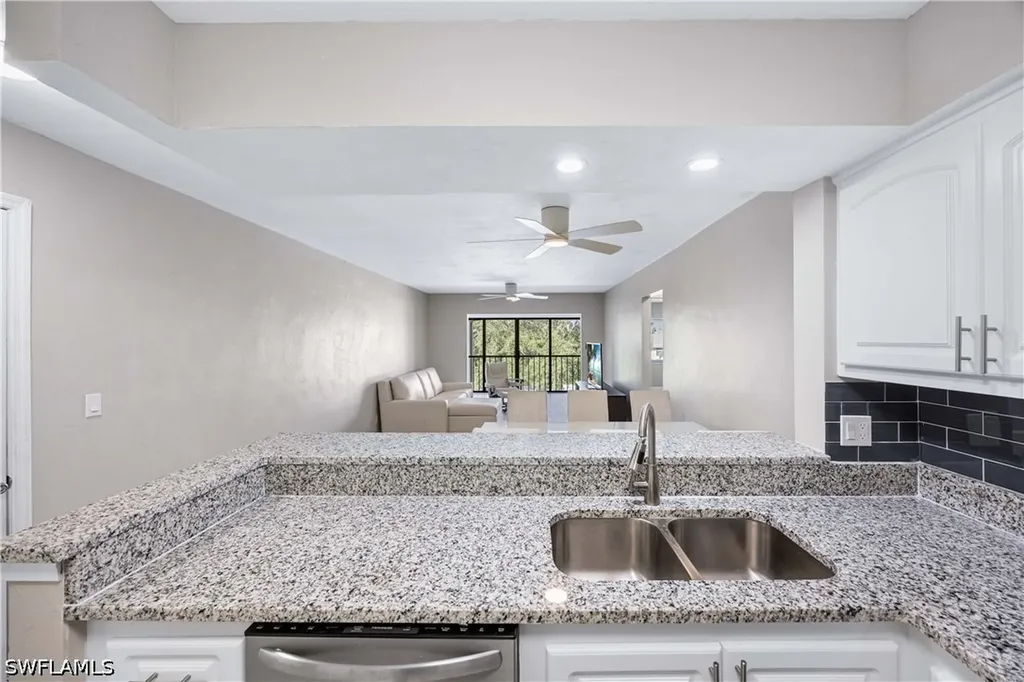 228 Fox Glen Drive Naples FL 34104