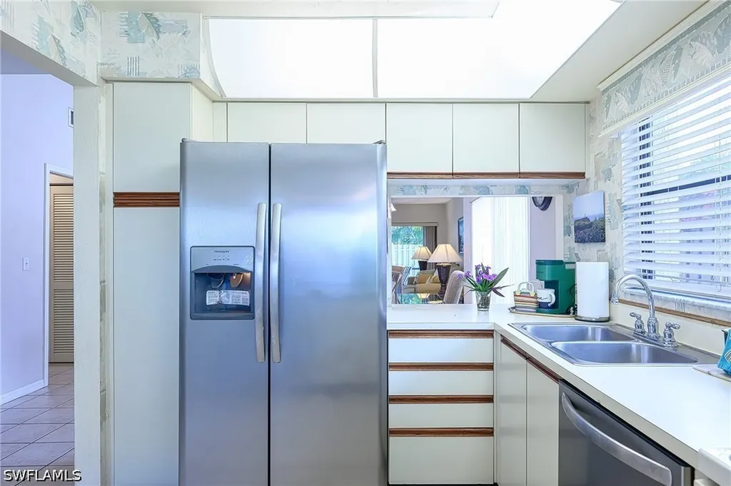 855 Reef Point Circle Naples FL 34108