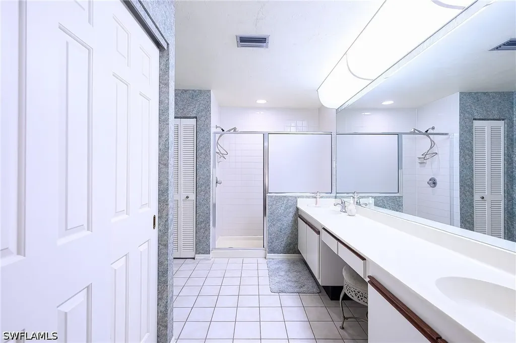 855 Reef Point Circle Naples FL 34108