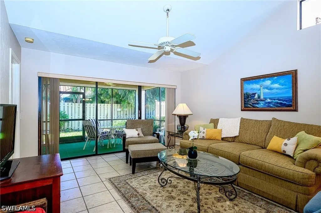 855 Reef Point Circle Naples FL 34108