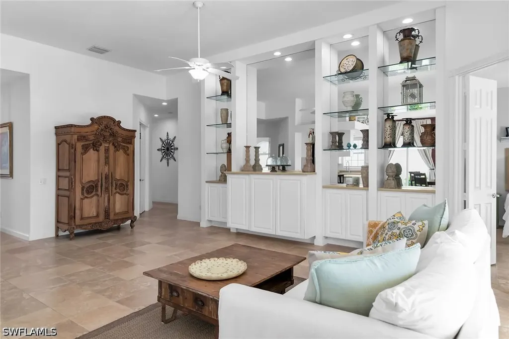 7935 Valentina Court Naples FL 34114