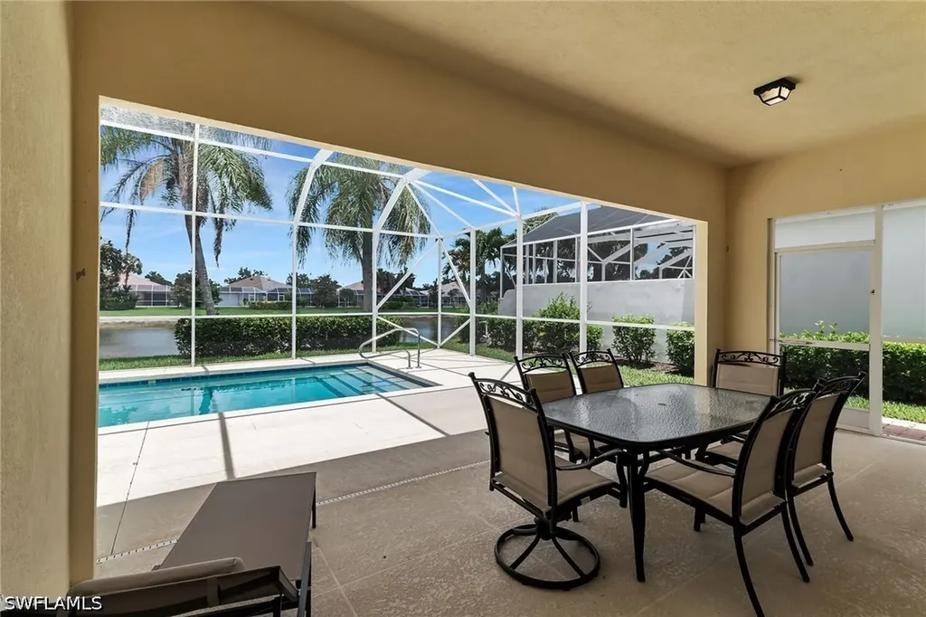 7935 Valentina Court Naples FL 34114