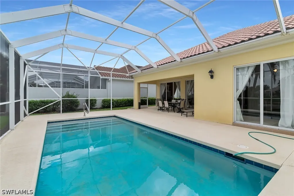 7935 Valentina Court Naples FL 34114