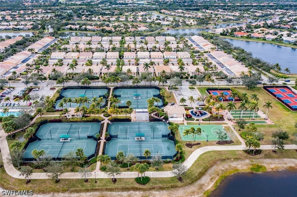 7935 Valentina Court Naples FL 34114