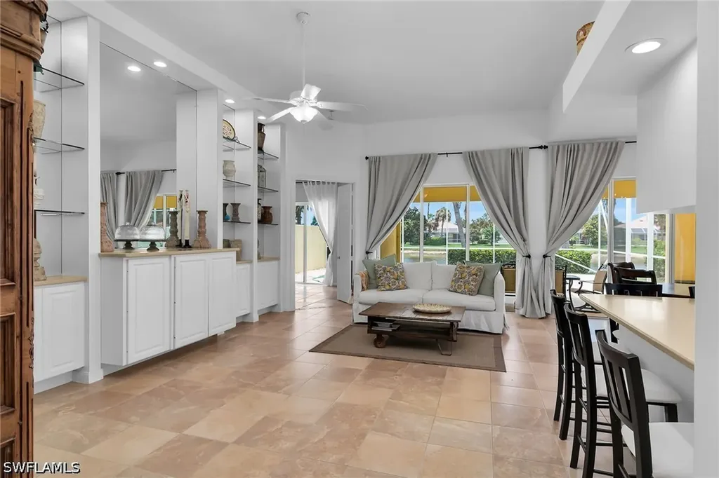 7935 Valentina Court Naples FL 34114