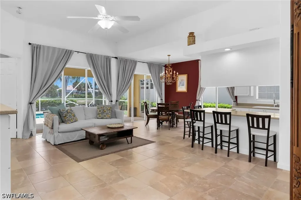 7935 Valentina Court Naples FL 34114