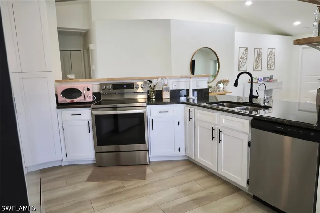 6123 Montego Bay Loop Fort Myers FL 33908