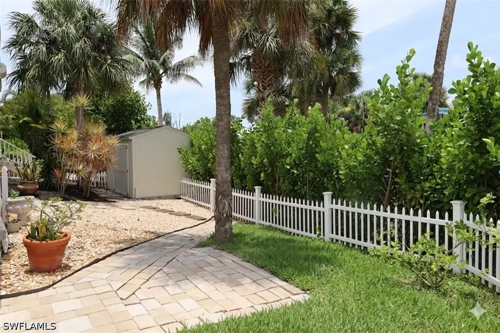 6123 Montego Bay Loop Fort Myers FL 33908