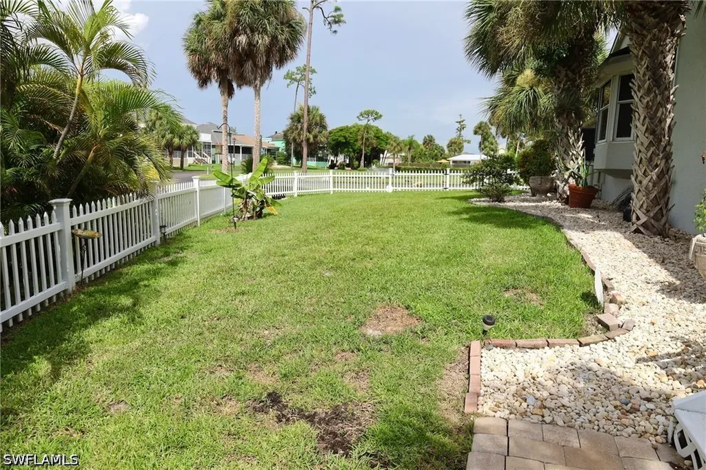 6123 Montego Bay Loop Fort Myers FL 33908