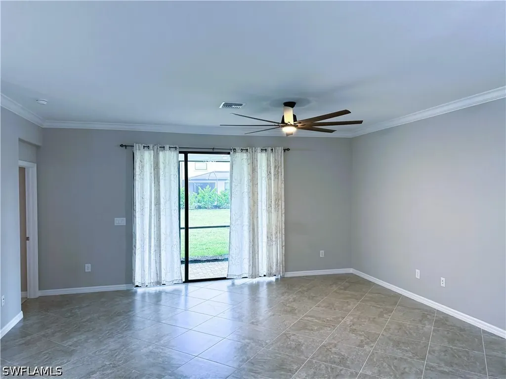 9444 Glenforest Drive Naples FL 34120