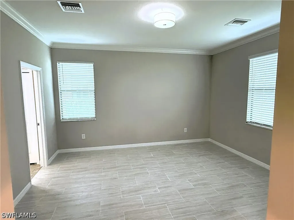 9444 Glenforest Drive Naples FL 34120