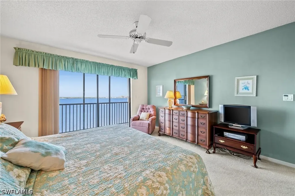1900 Virginia Avenue Fort Myers FL 33901