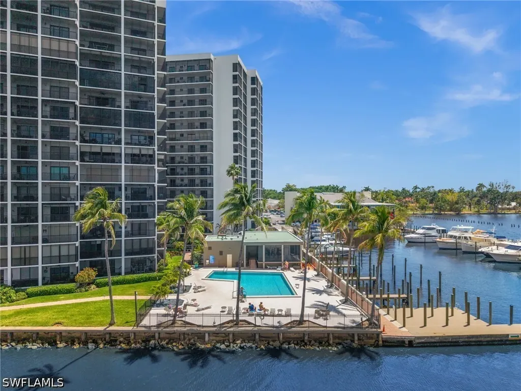 1900 Virginia Avenue Fort Myers FL 33901