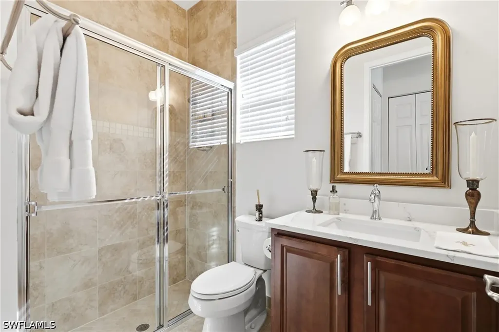 6631 Monterey Point Naples FL 34105