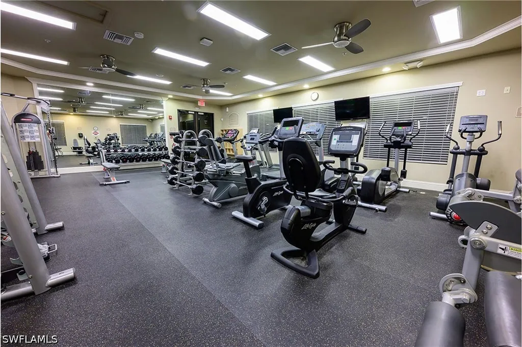 6631 Monterey Point Naples FL 34105