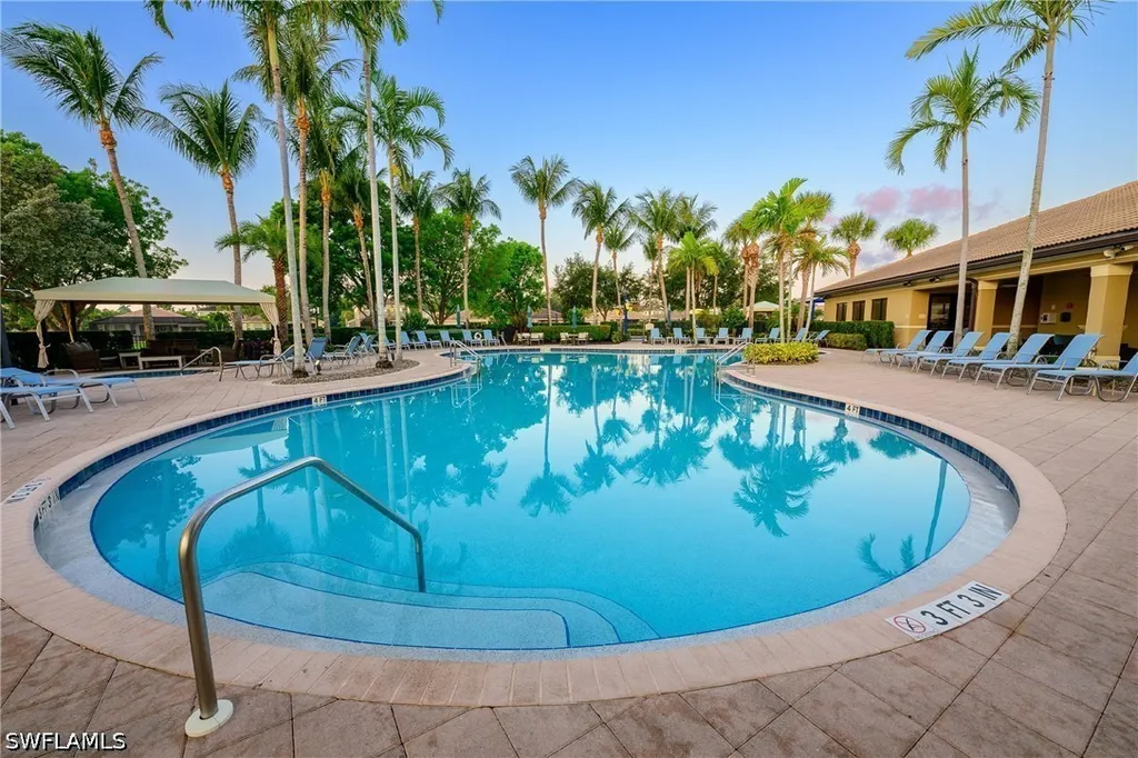 6631 Monterey Point Naples FL 34105