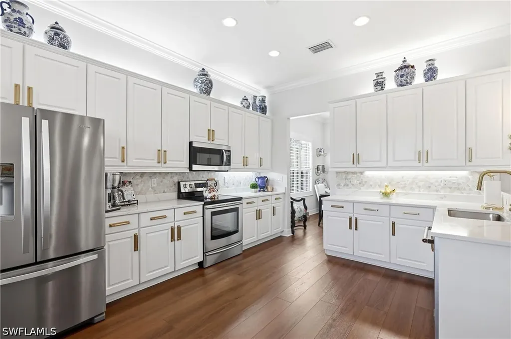 6631 Monterey Point Naples FL 34105