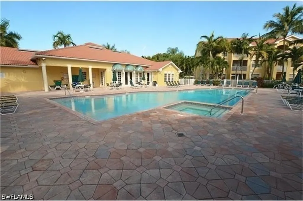 4650 Saint Croix Lane Naples FL 34109