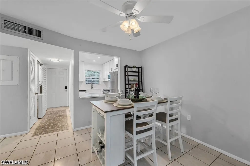 499 Forest Lakes Boulevard Naples FL 34105