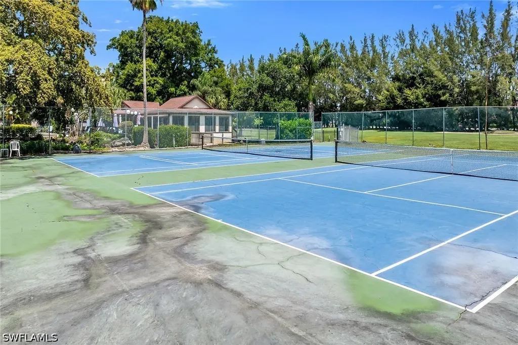 499 Forest Lakes Boulevard Naples FL 34105