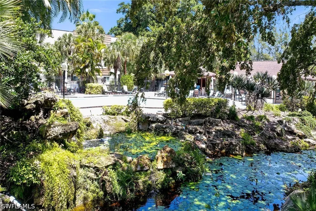 499 Forest Lakes Boulevard Naples FL 34105