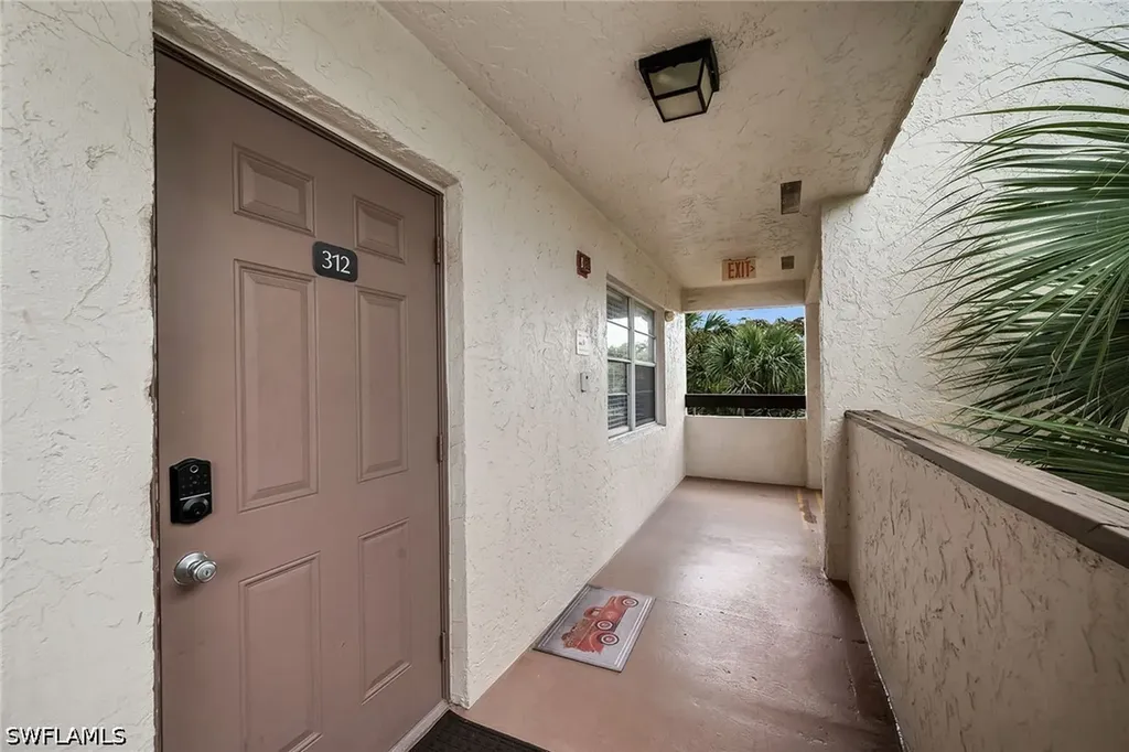 Naples FL 34105