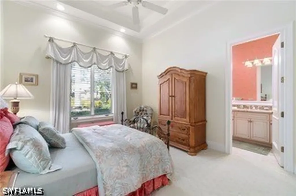 5900 Burnham Road Naples FL 34119