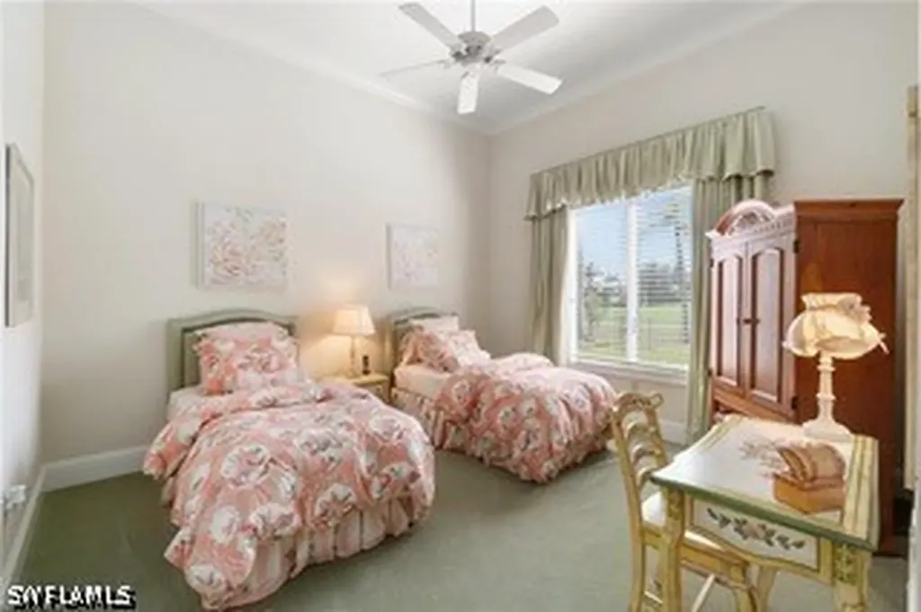 5900 Burnham Road Naples FL 34119