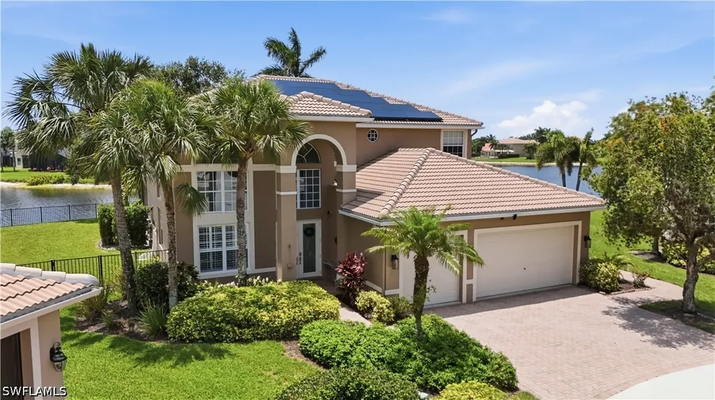 1394 King Sago Court Naples FL 34119