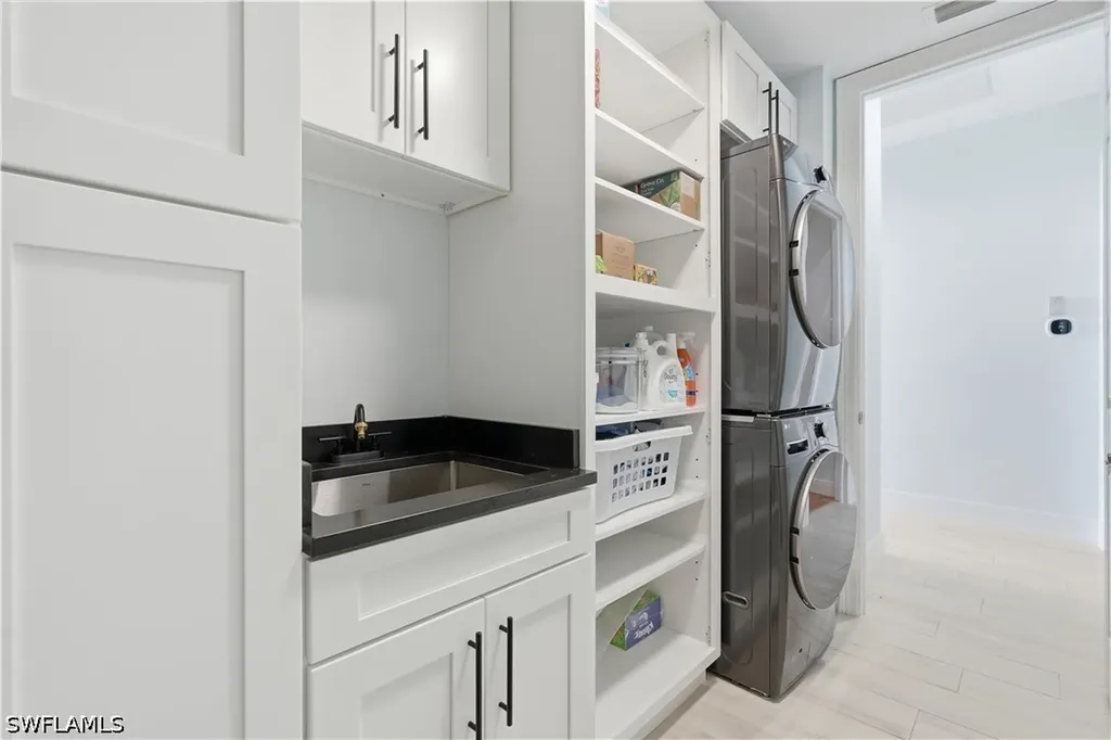 1394 King Sago Court Naples FL 34119