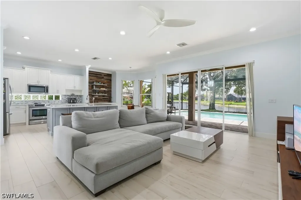 1394 King Sago Court Naples FL 34119