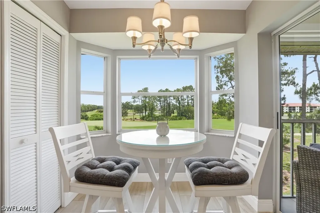 7360 Glenmoor Lane Naples FL 34104