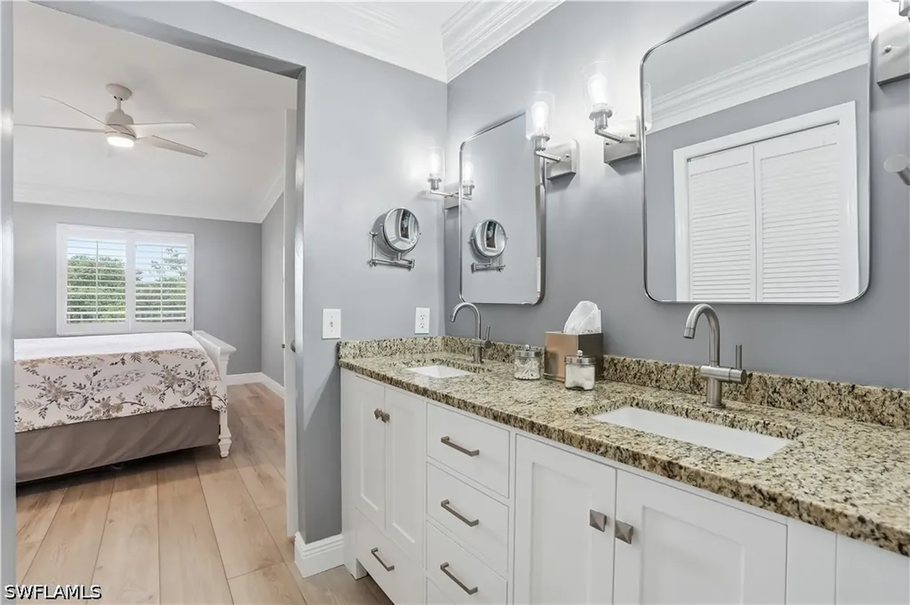 7360 Glenmoor Lane Naples FL 34104