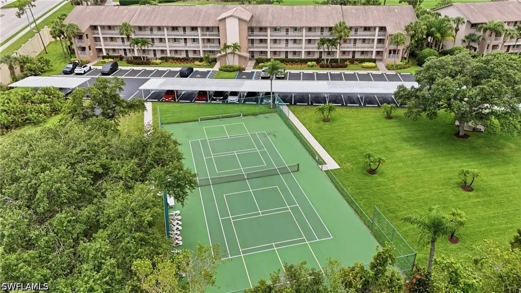 7360 Glenmoor Lane Naples FL 34104