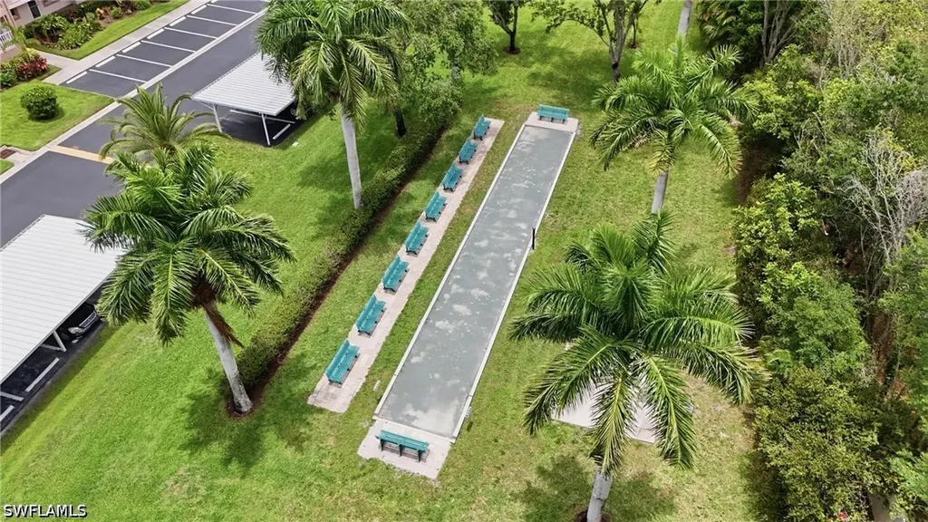 7360 Glenmoor Lane Naples FL 34104