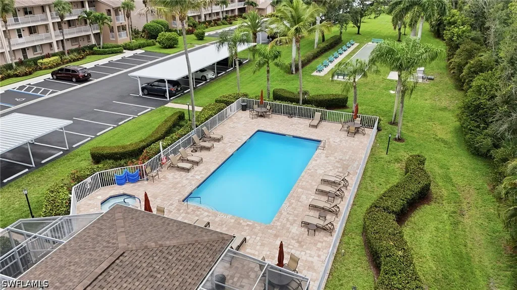 7360 Glenmoor Lane Naples FL 34104