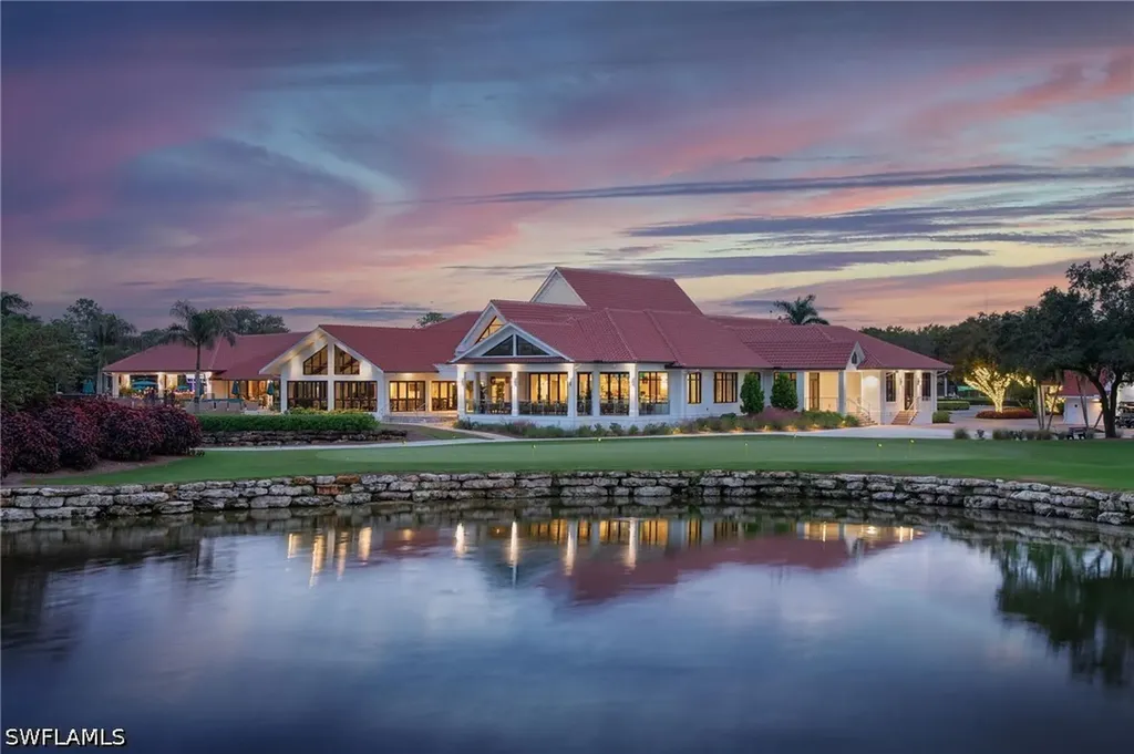 7360 Glenmoor Lane Naples FL 34104