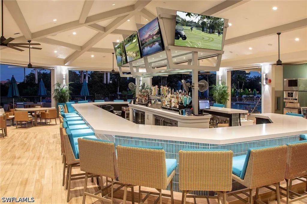 7360 Glenmoor Lane Naples FL 34104