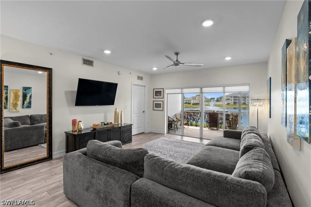 7812 Regal Heron Circle Naples FL 34104