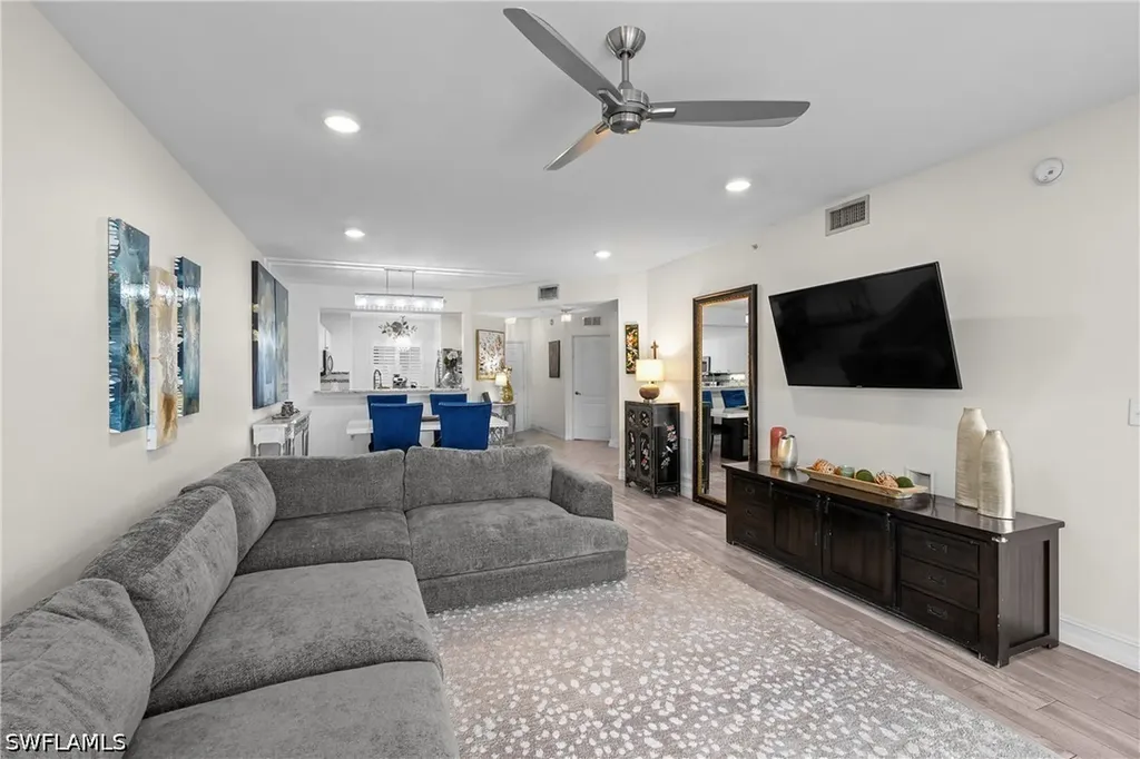 7812 Regal Heron Circle Naples FL 34104