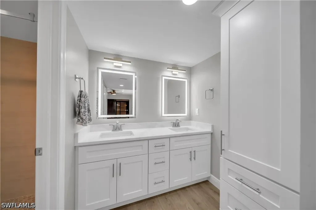5790 Trailwinds Drive Fort Myers FL 33907