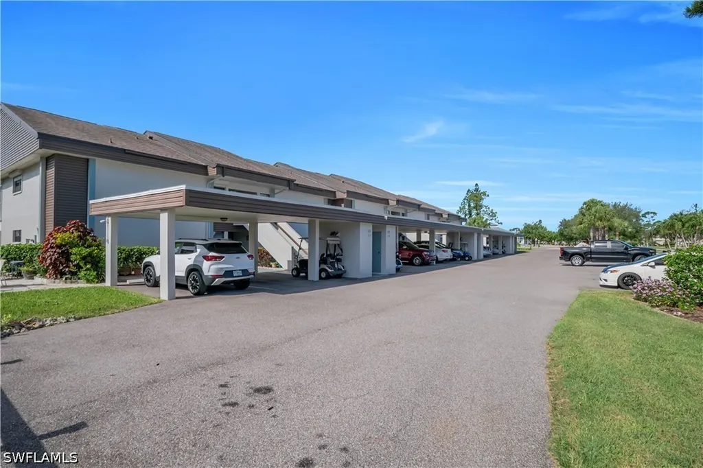 5790 Trailwinds Drive Fort Myers FL 33907
