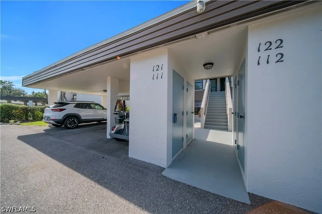 5790 Trailwinds Drive Fort Myers FL 33907