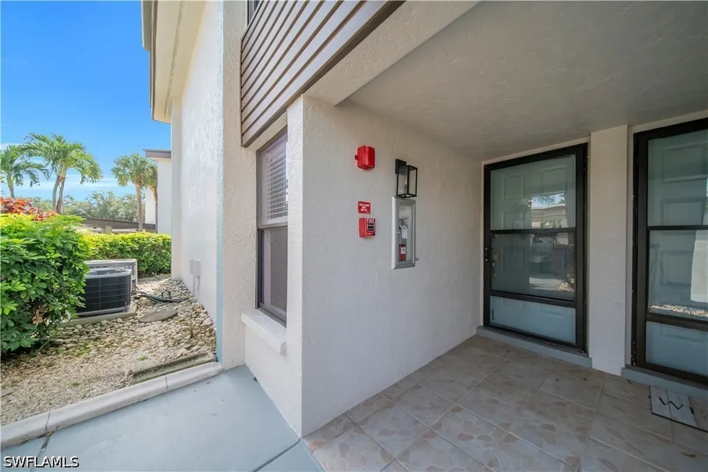 5790 Trailwinds Drive Fort Myers FL 33907